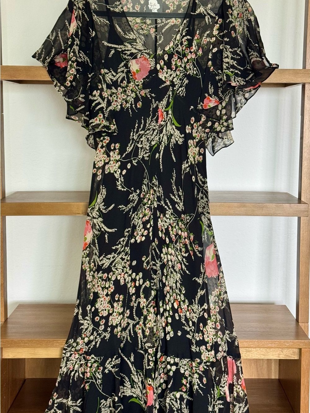 Women’s Black/Navy Floral Ruffle-Sleeve Dress